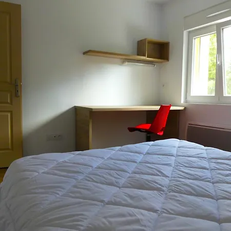 Aparthotel Panoramic Campus 3*